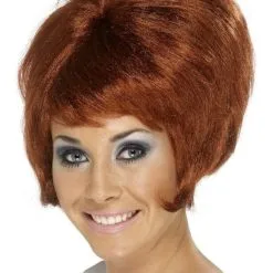 60s Beehive Pruik Roodbruin